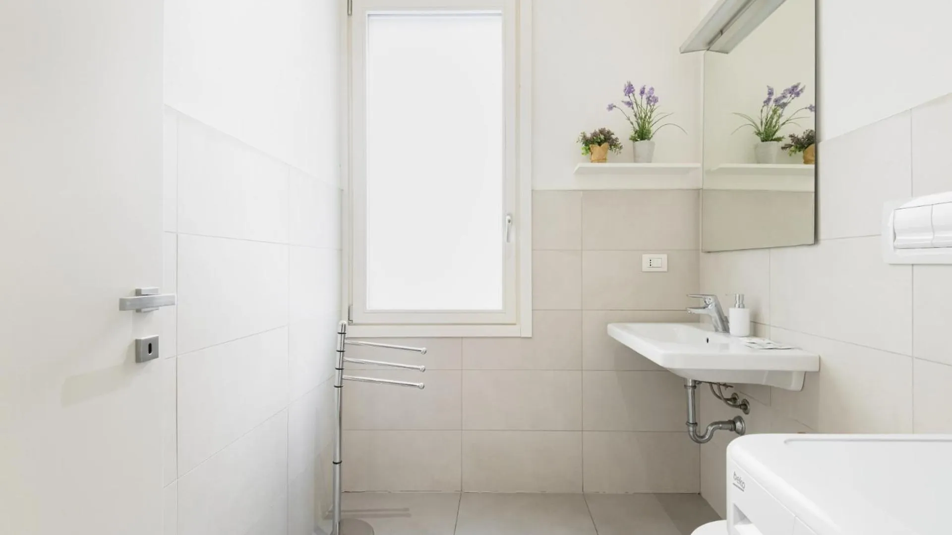 Easylife - Luminoso Appartamento Sui Navigli Mailand 0*,